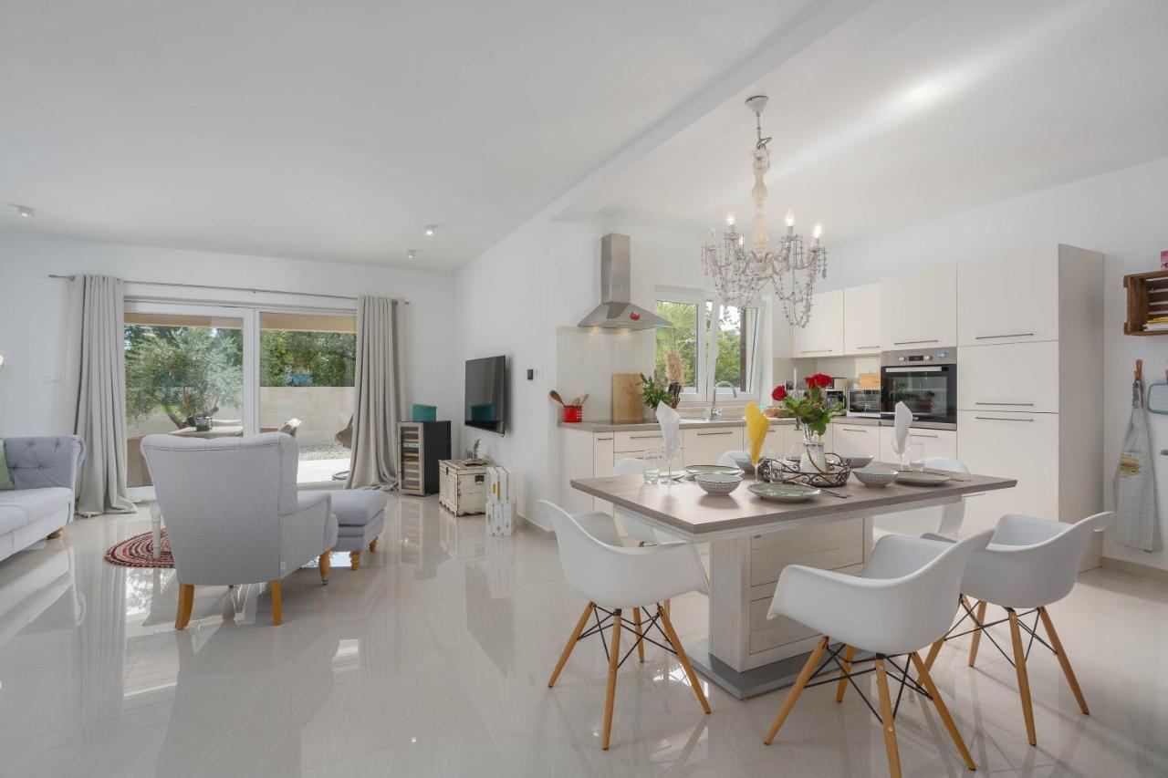 Villa Antonada Vrh  Kültér fotó